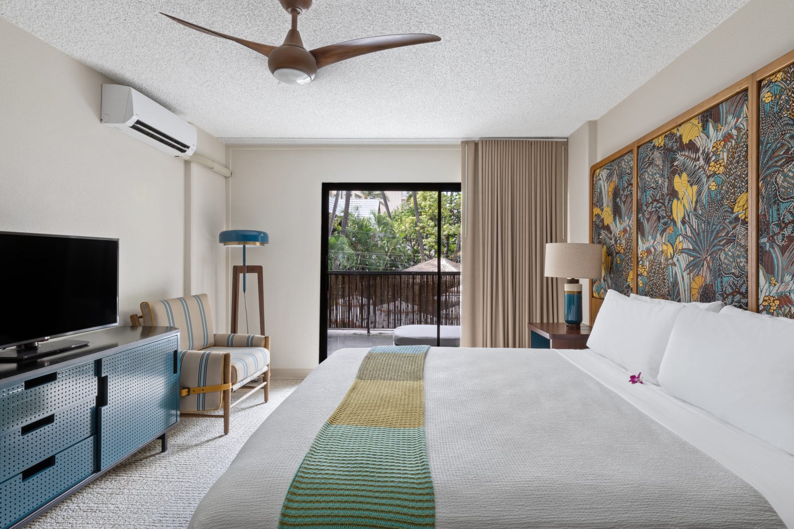 White Sands Hotel, rooms