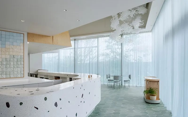 Itomachi Hotel 0, reception cafe