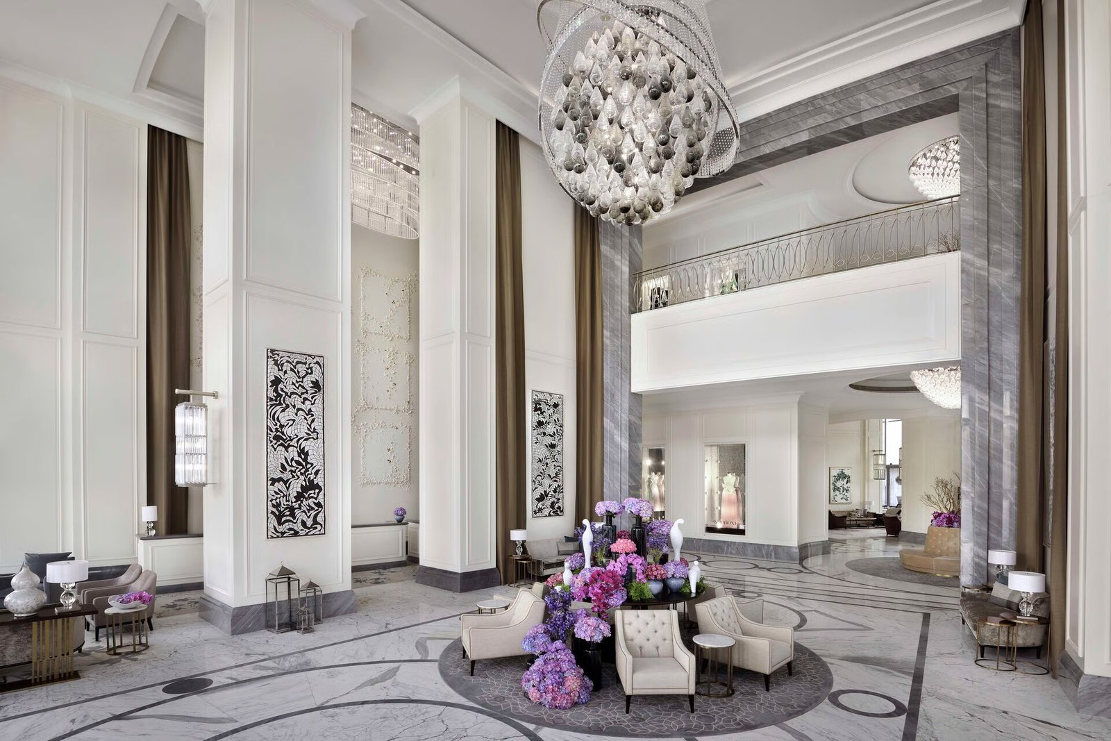Kempinski The Boulevard Dubai — vibe