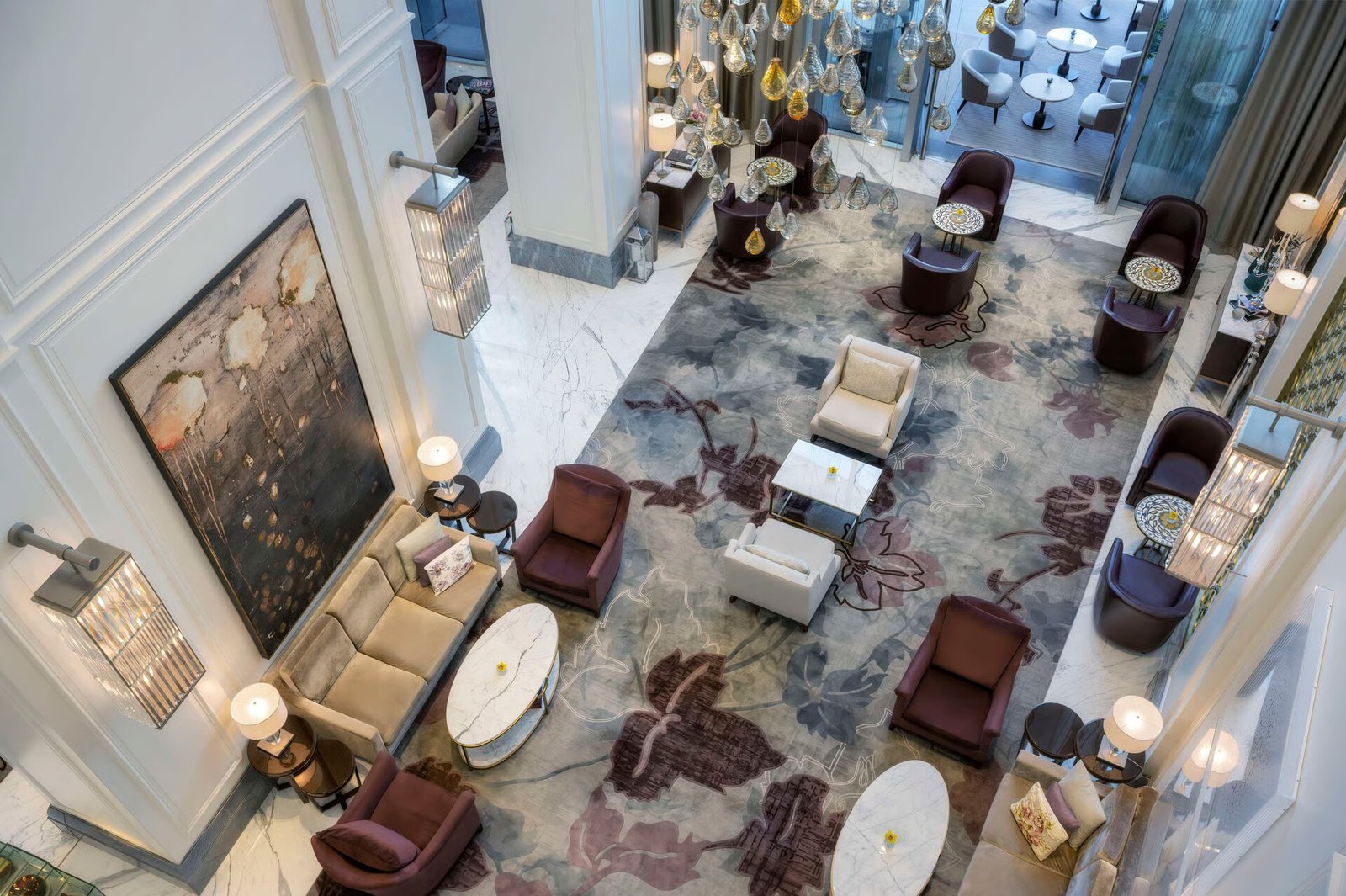 Kempinski The Boulevard Dubai — vibe