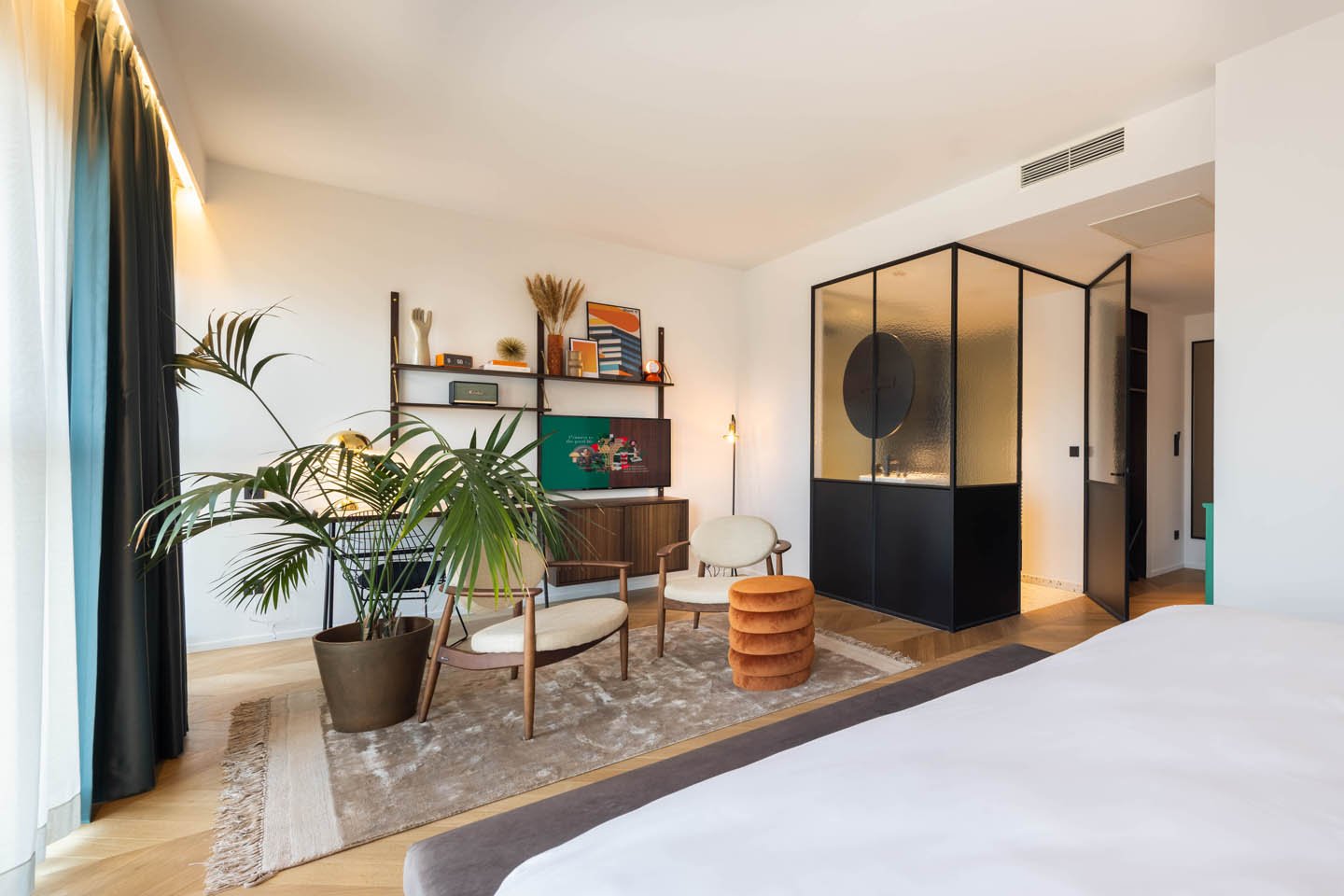Yalo Hotel, rooms
