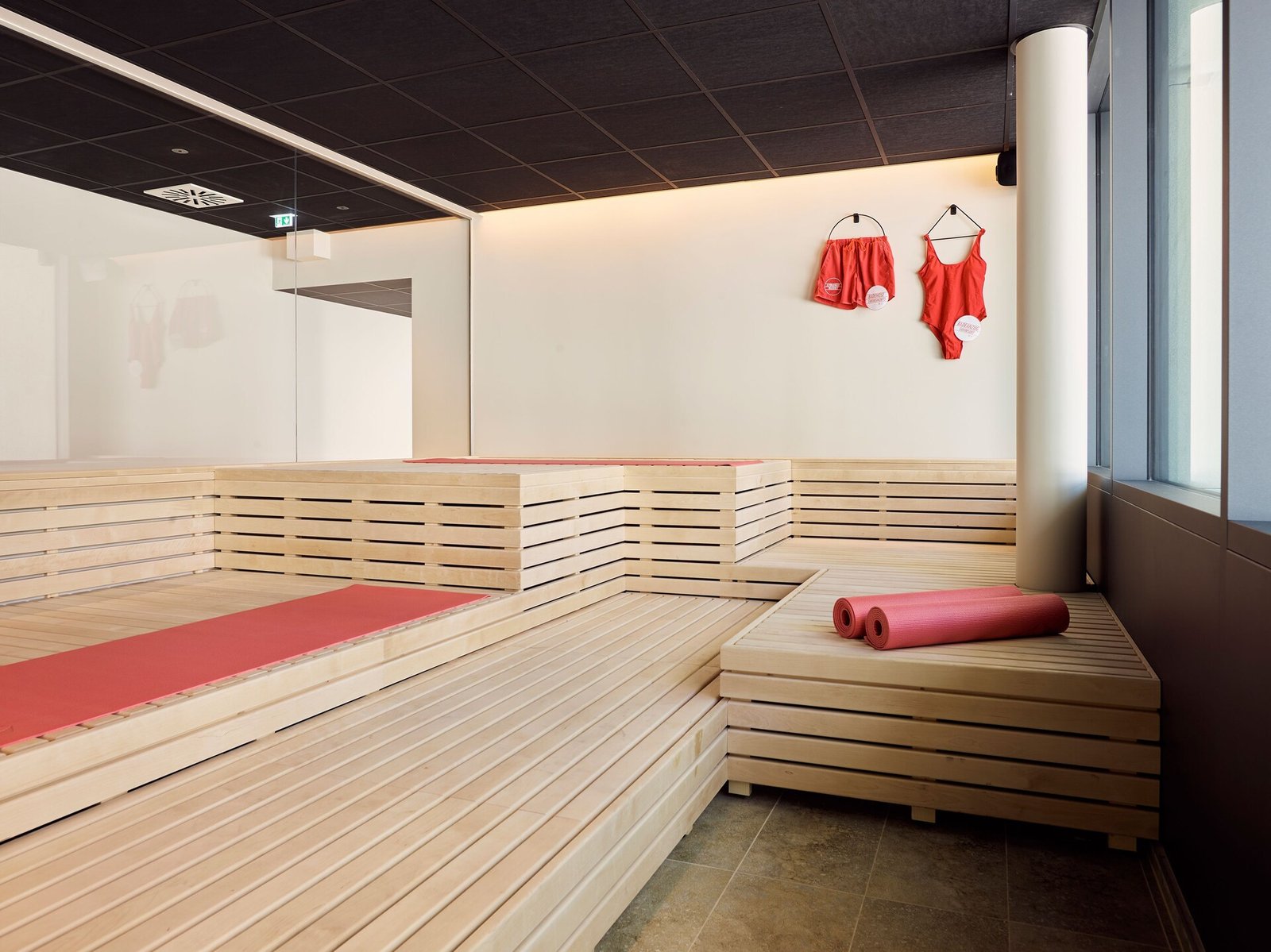 Schwabinger Wahrheit by Geisel, the spa