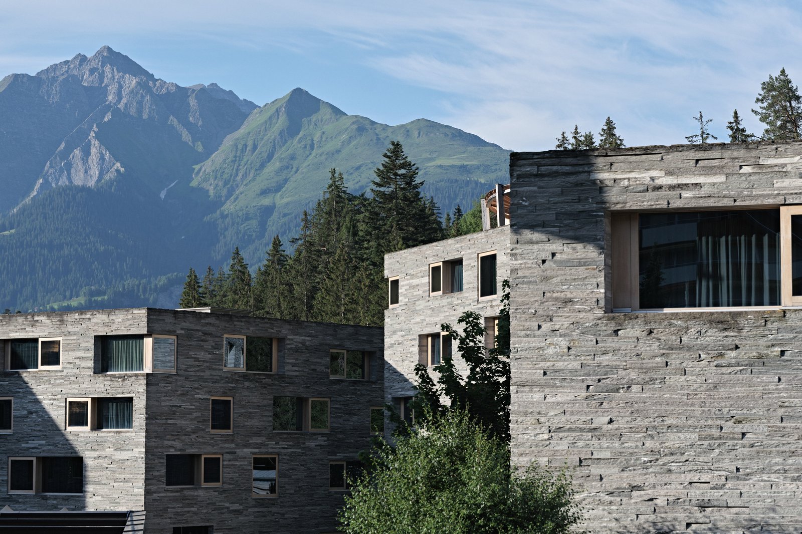 Rocksresort, how it began