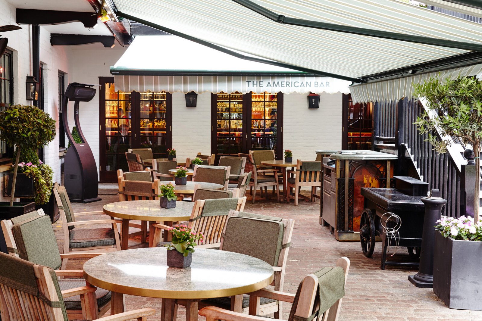 The Stafford London, the american bar