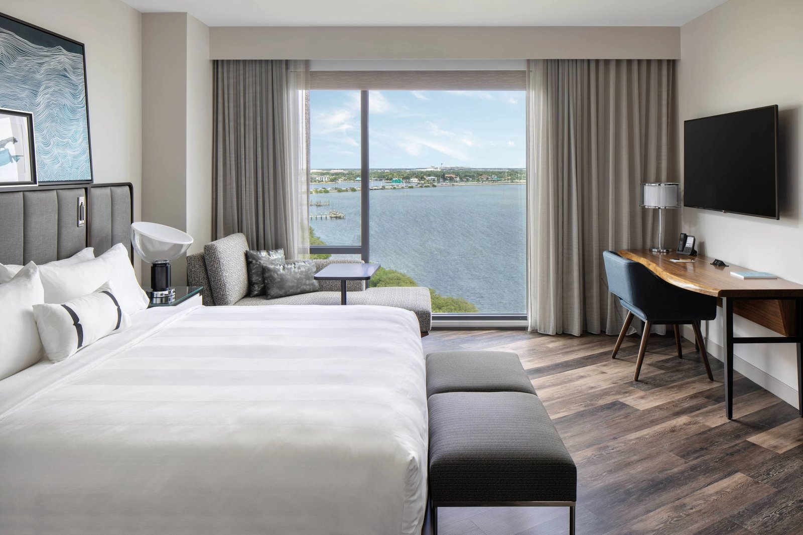 The CURRENT Hotel, Autograph Collection