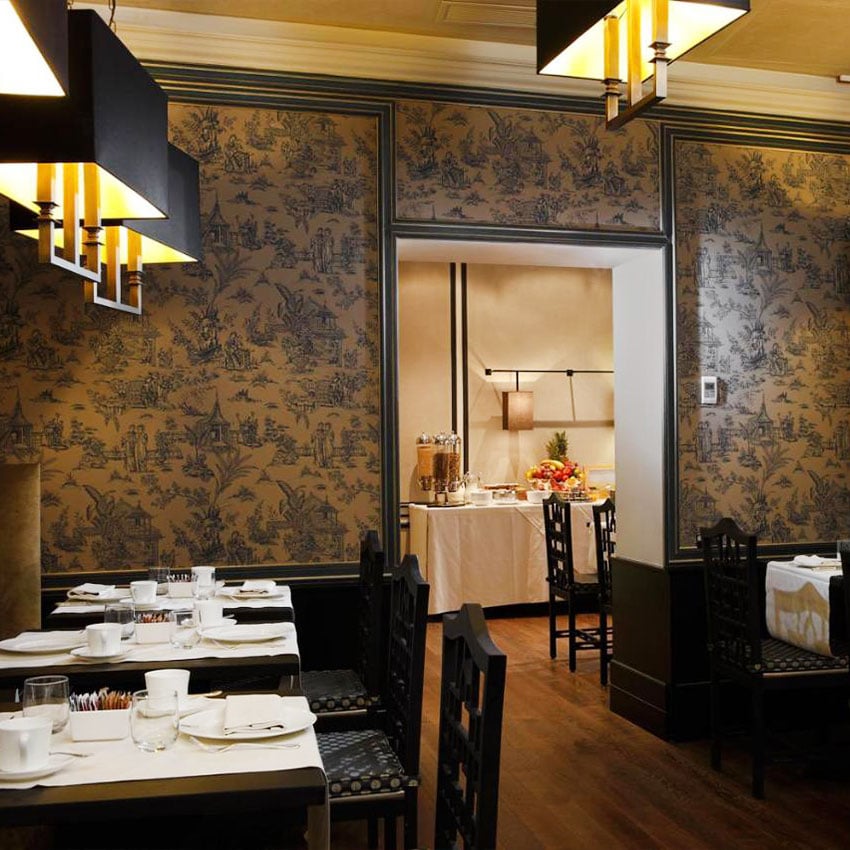 Aqua Palace Hotel, breakfast room