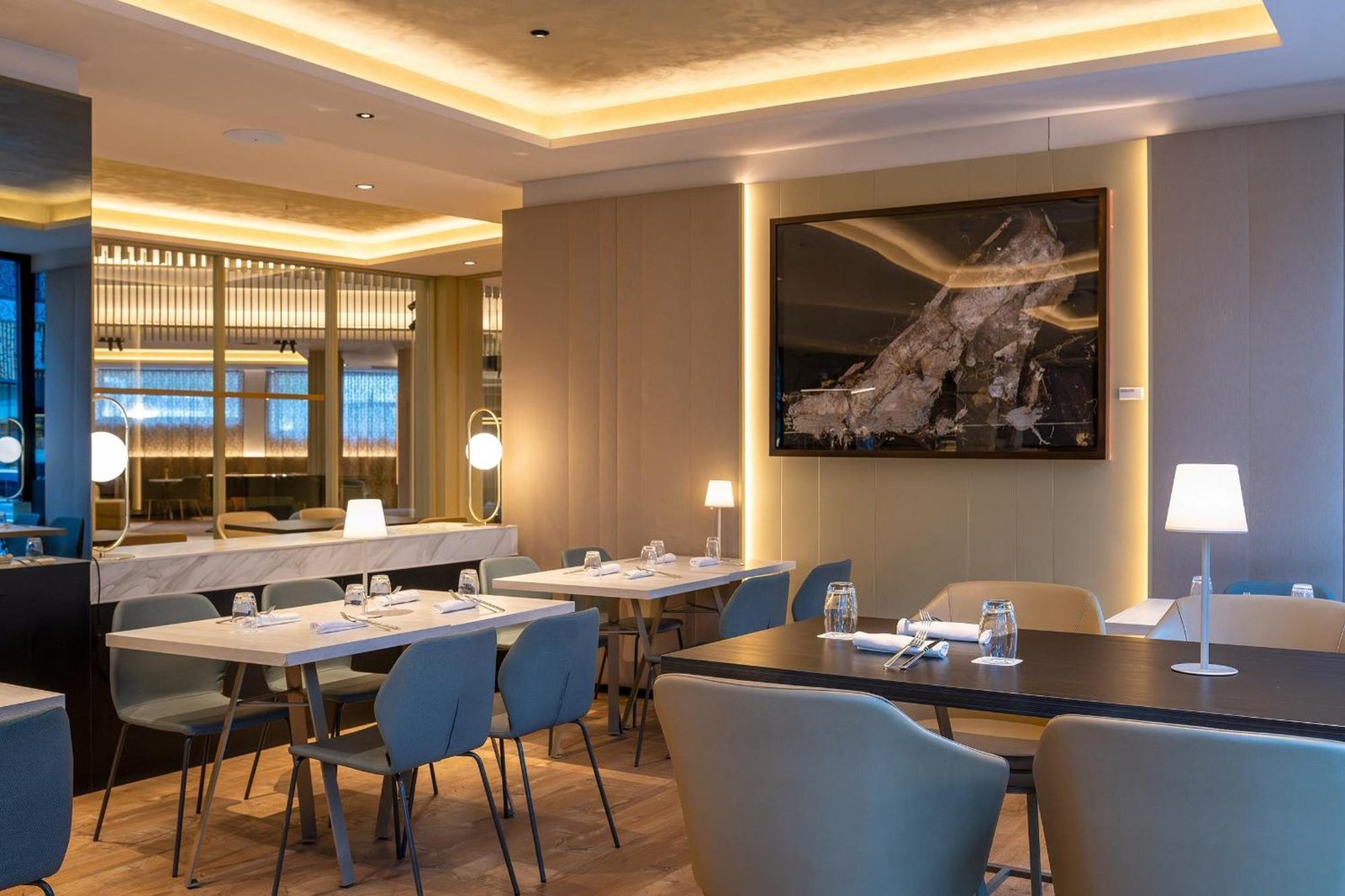 Grand Plaza Hotel & Wellness, at the table