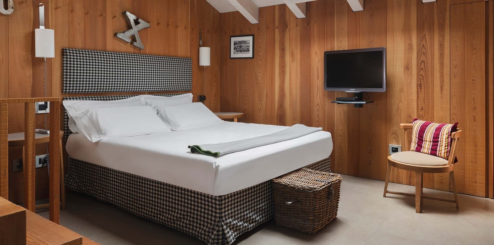 Eden Hotel, rooms