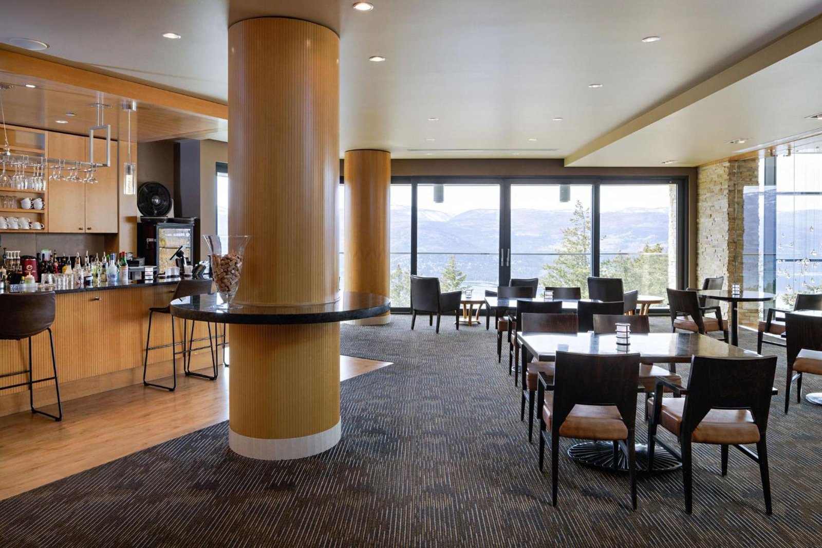 Sparkling Hill Resort Spa, at the table