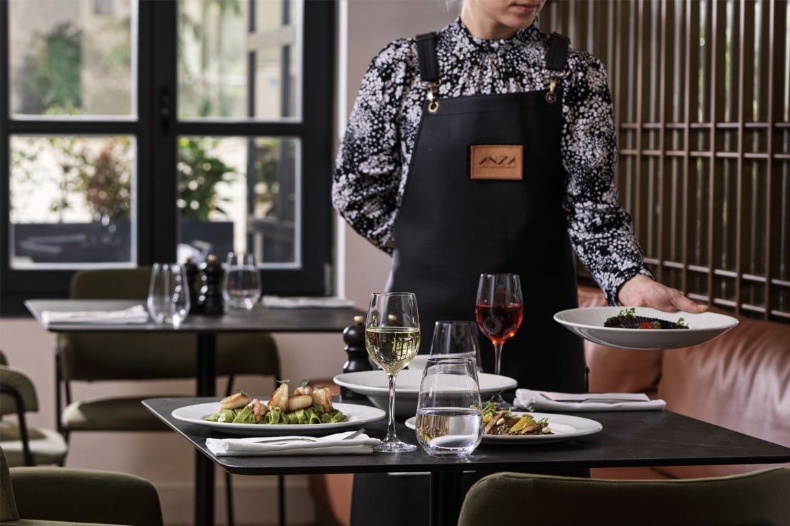 Vanoro Hotel, anza kitchen & bar