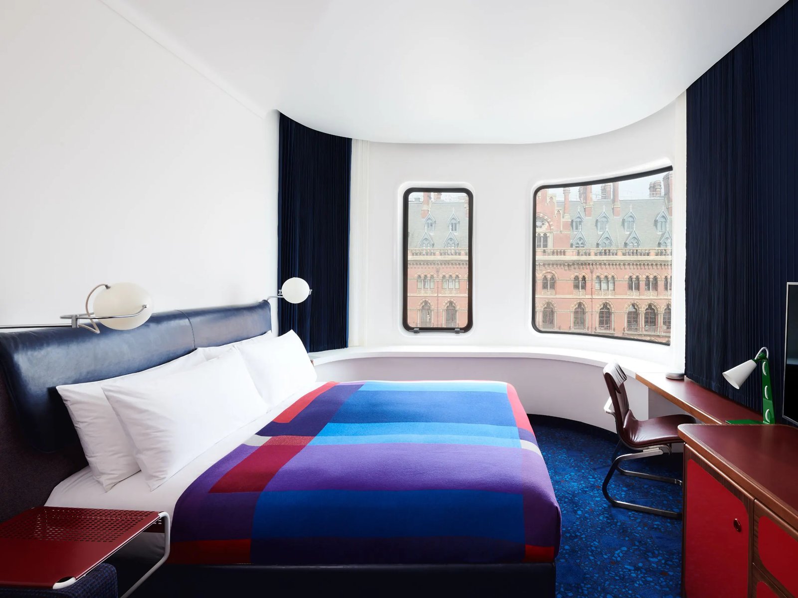 The Standard London, rooms