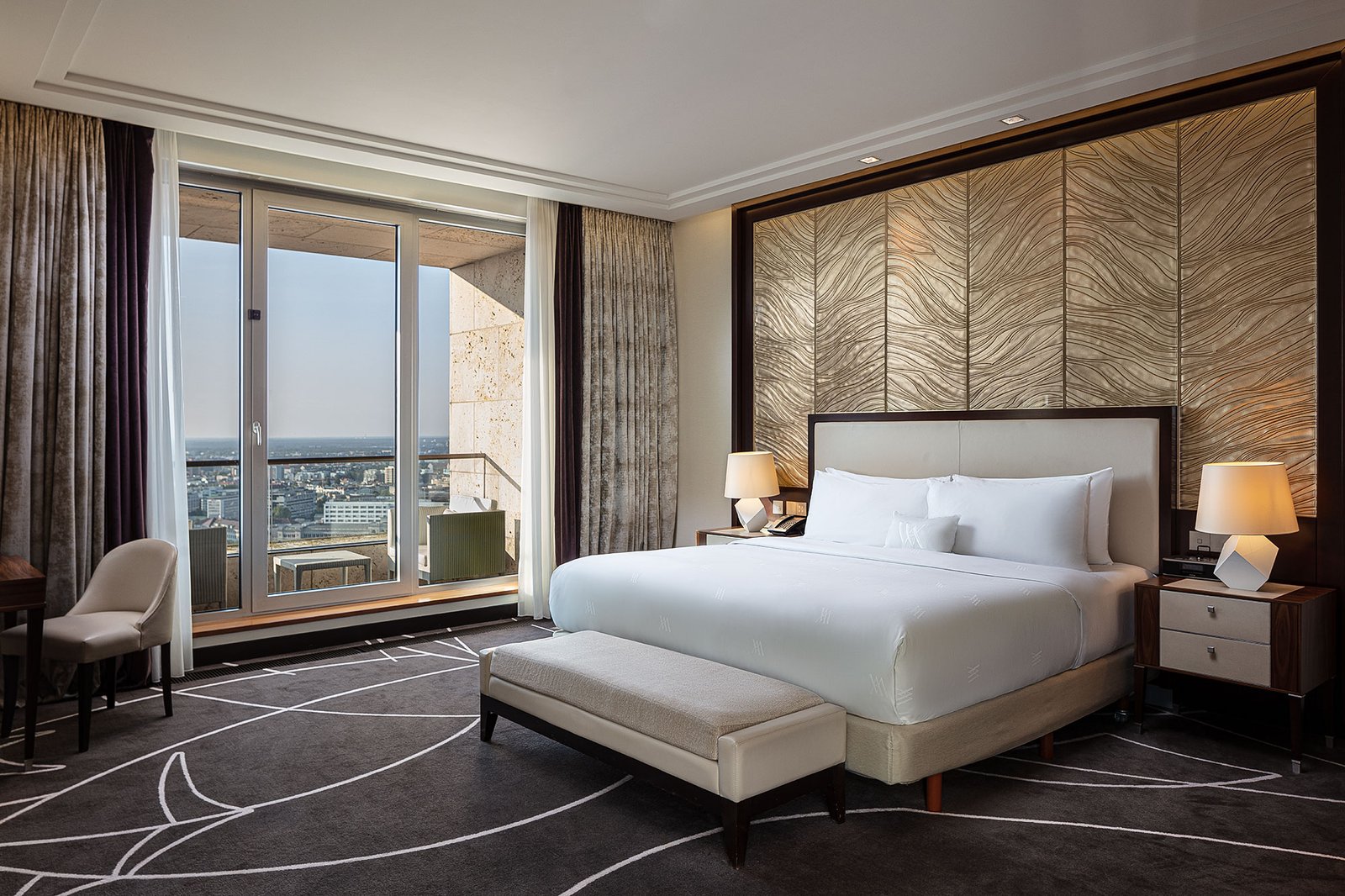 Waldorf Astoria Berlin — rooms