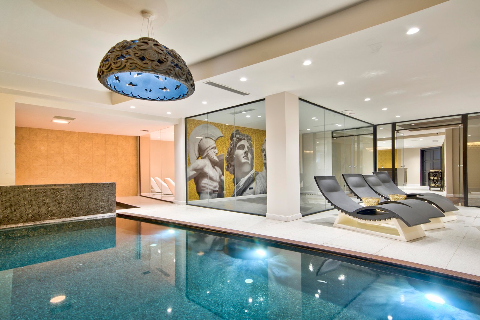 HOLM Boutique & Spa, the pool