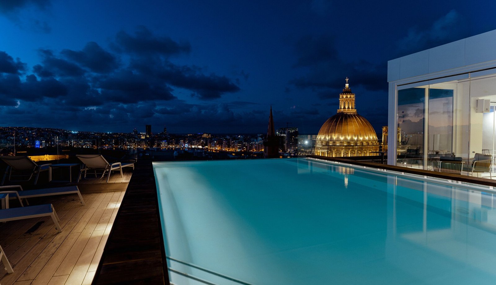 Palazzo Consiglia, the pool