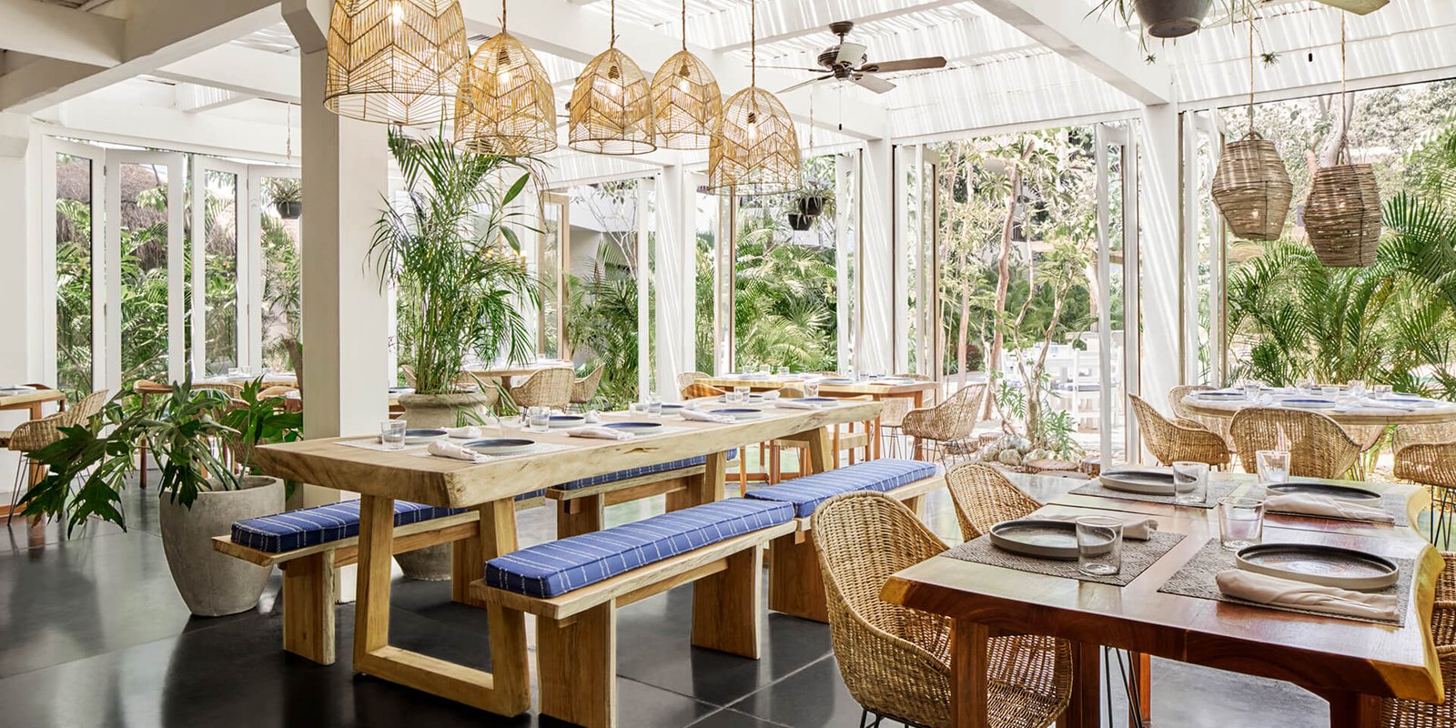 Aluna Resort Tulum, at the table