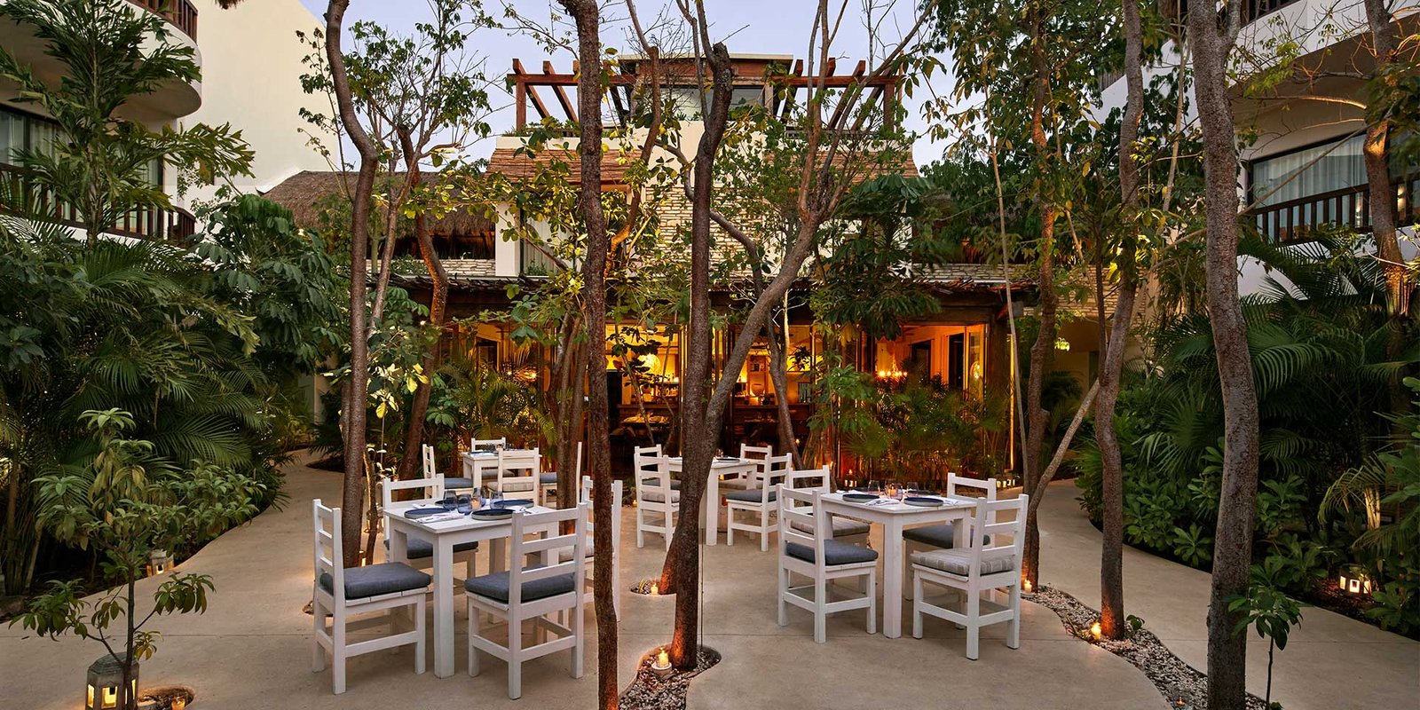 Aluna Resort Tulum, at the table