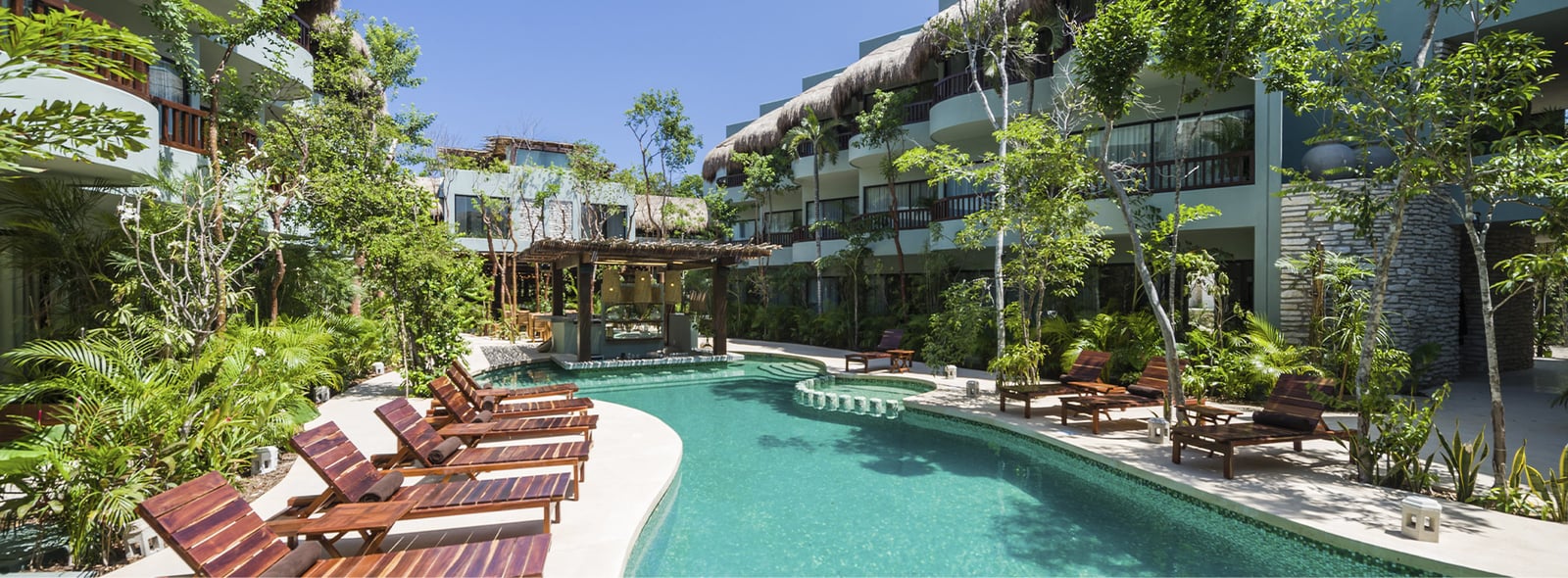Aluna Resort Tulum, the pool