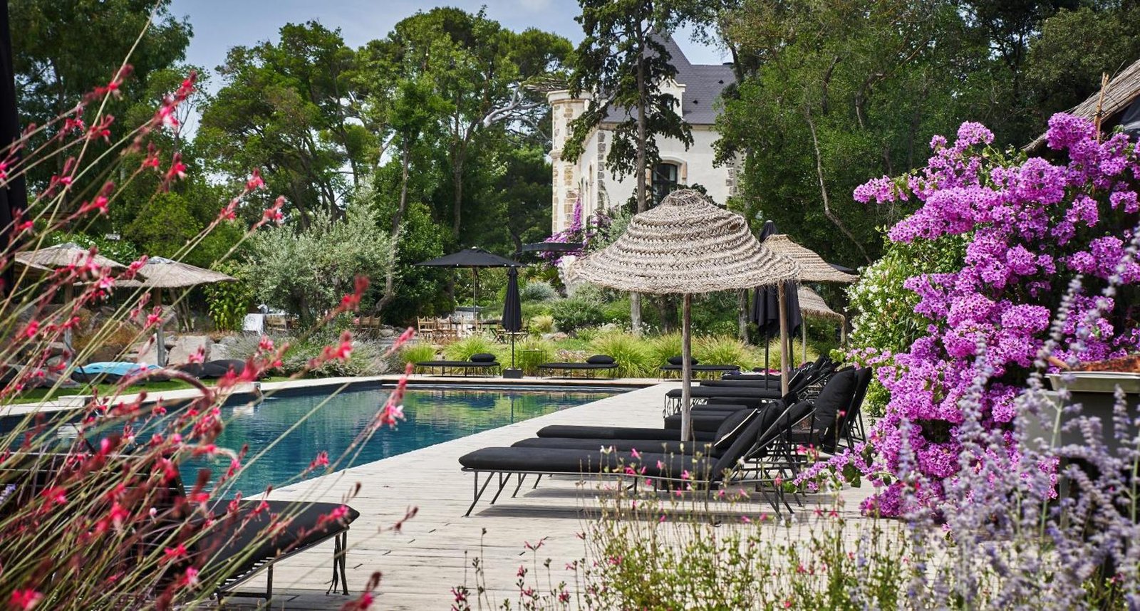 Domaine Tarbouriech, the pool