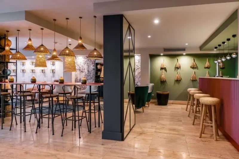 Hotel Vincci Puertochico, bar lounge
