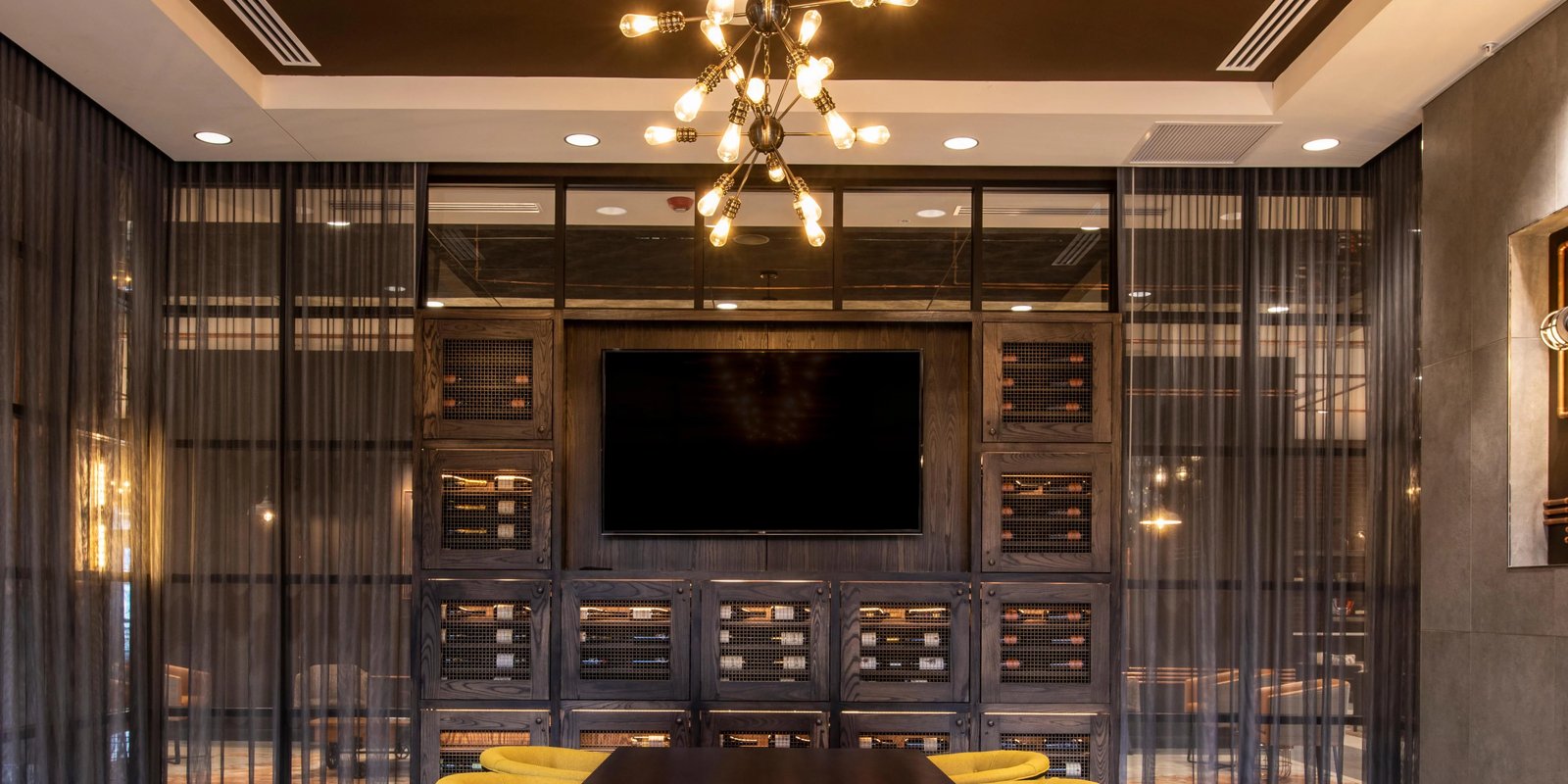 Hotel Indigo Tulsa Dwtn-Entertainment Area by IHG, at the table