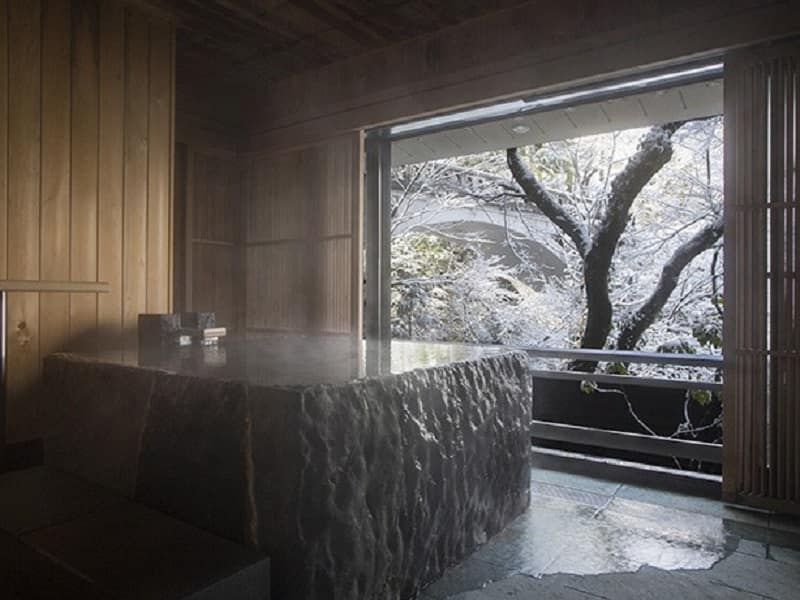 Hanamurasaki, the spa