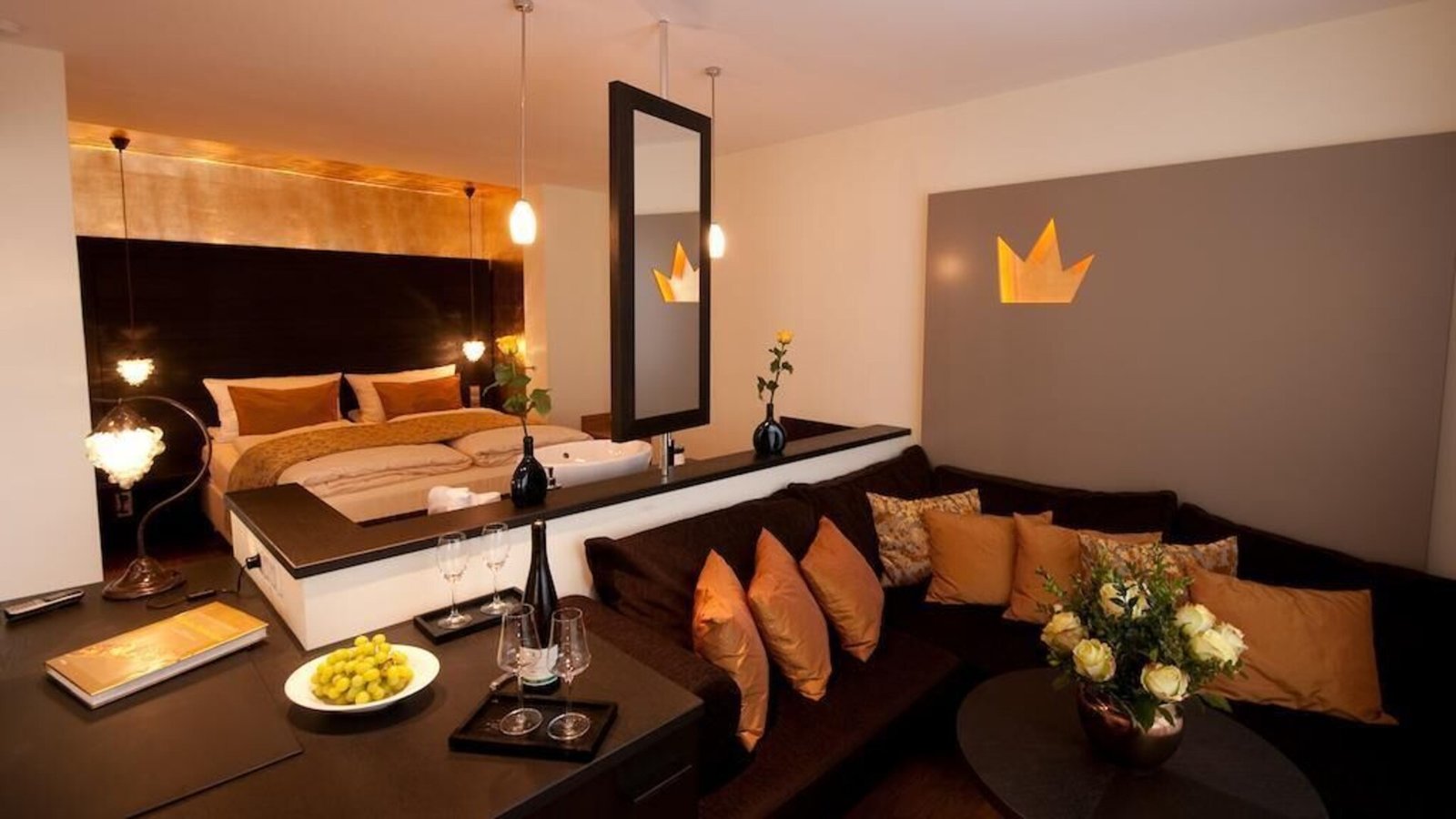 Laurentius, rooms