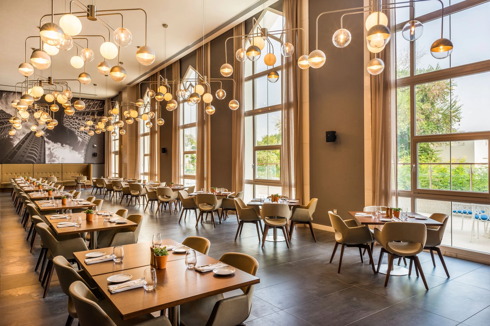Al Messila, a Luxury Collection Resort & Spa, Doha, deli kitchen