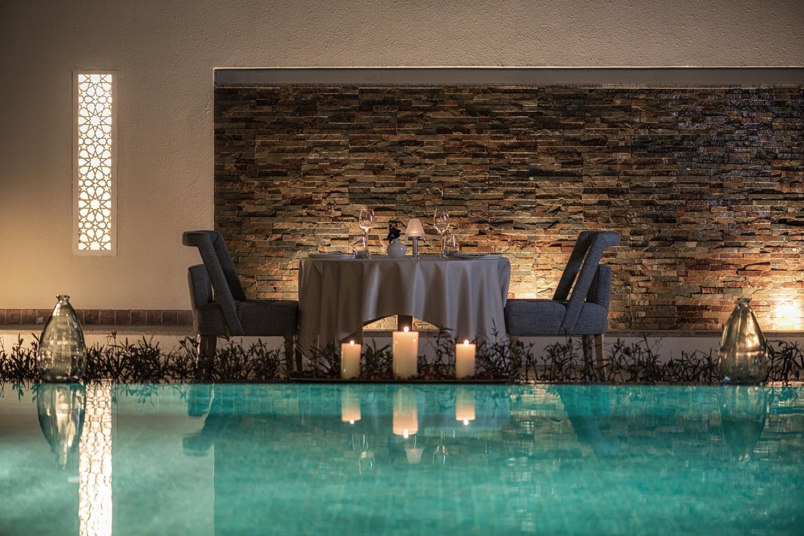 Al Messila, a Luxury Collection Resort & Spa, Doha, at the table
