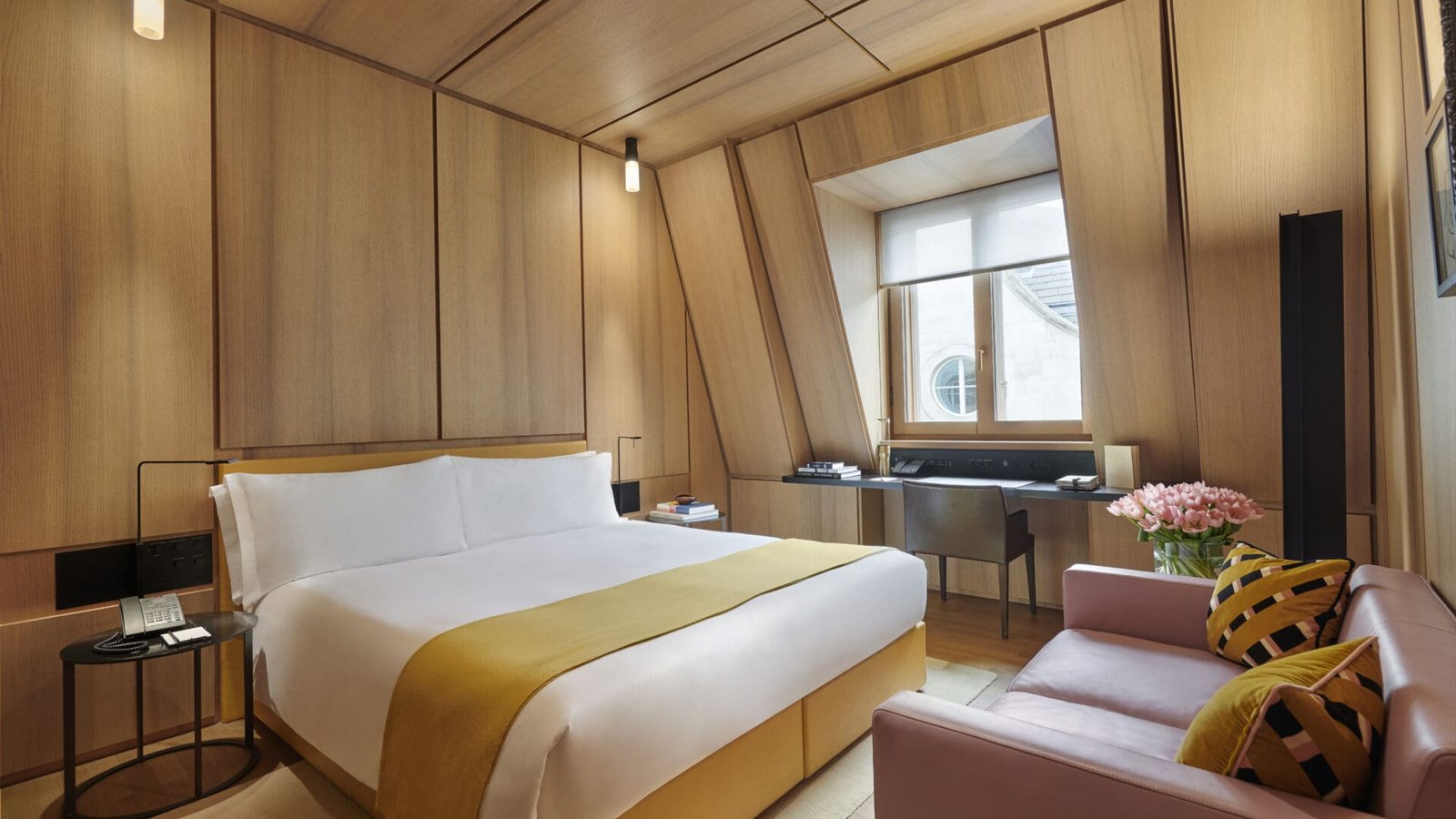 Hotel Café Royal — rooms