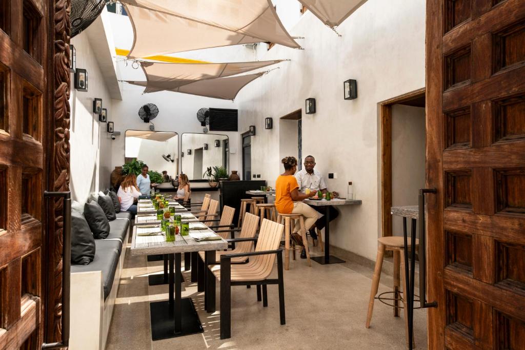 The Neela Boutique Hotel Stone Town, breadfruit restaurant & café