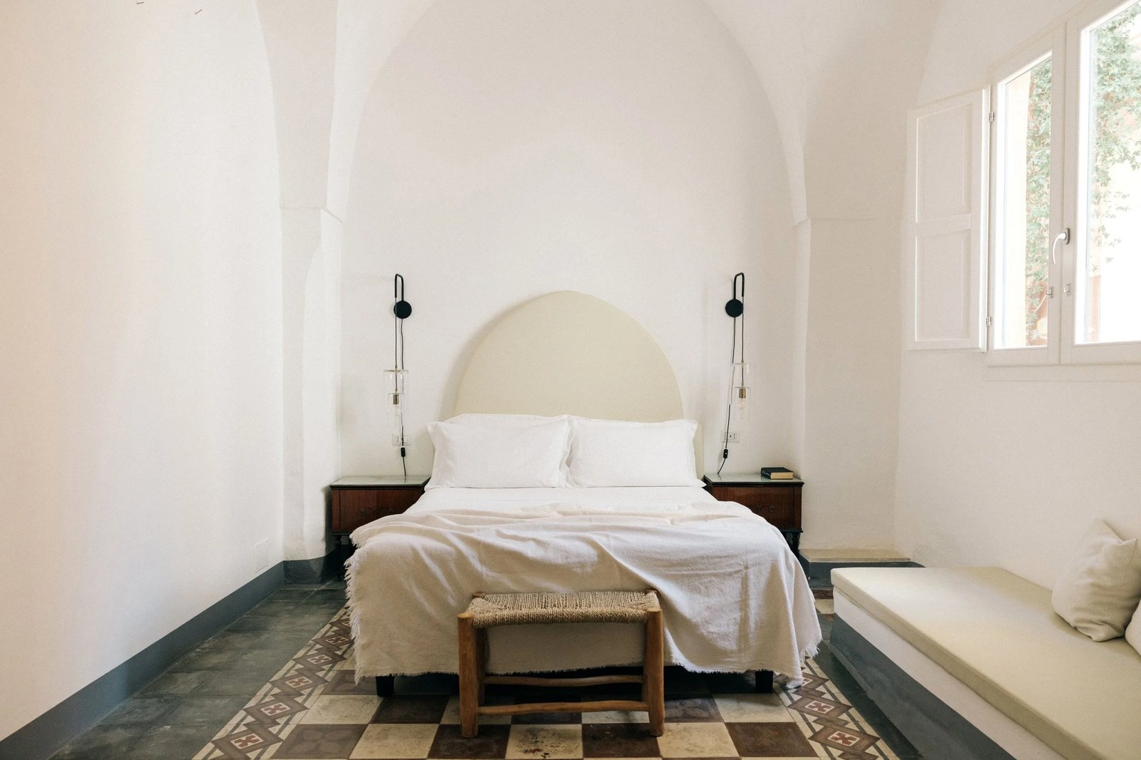 Palais Gentile, rooms