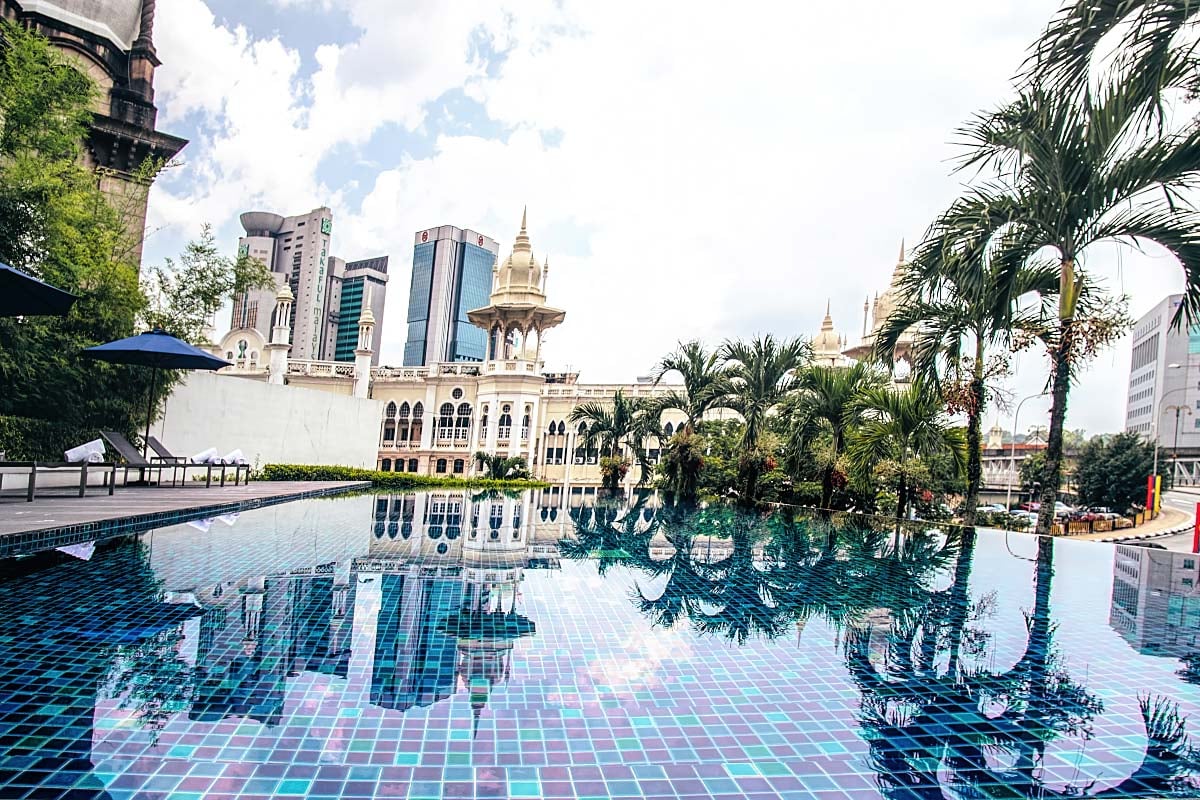 The Majestic Hotel Kuala Lumpur, Autograph Collection, the pool