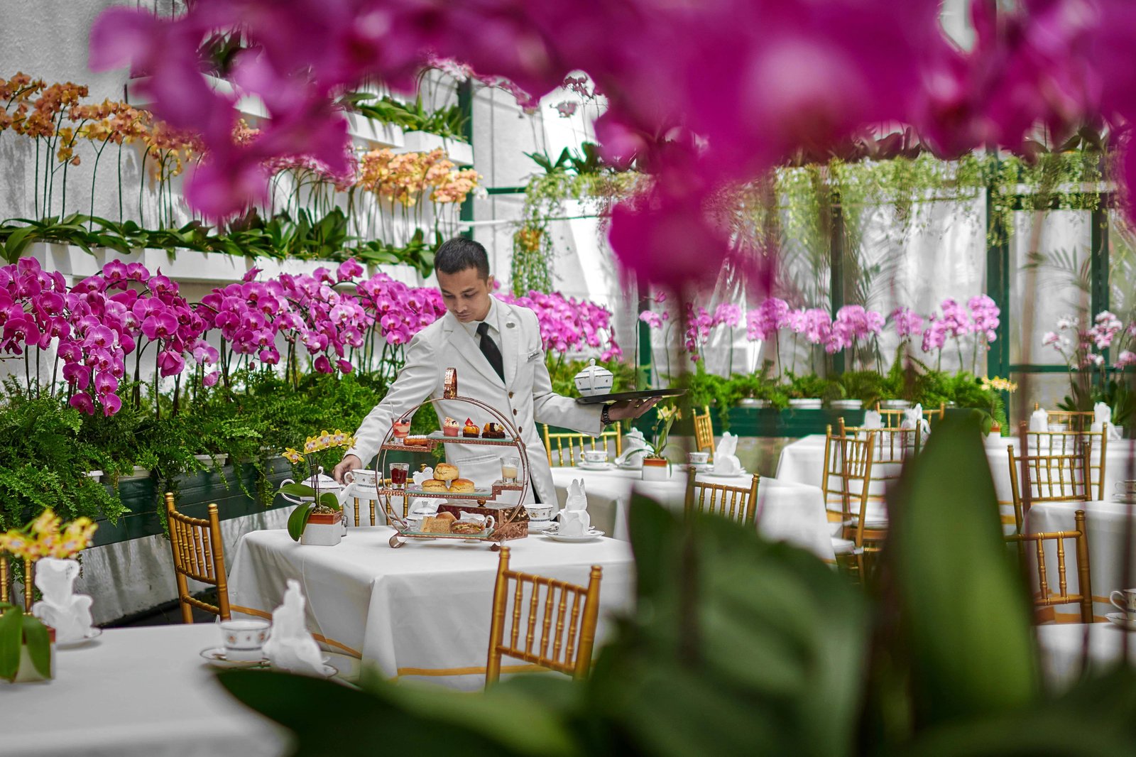 The Majestic Hotel Kuala Lumpur, Autograph Collection, at the table