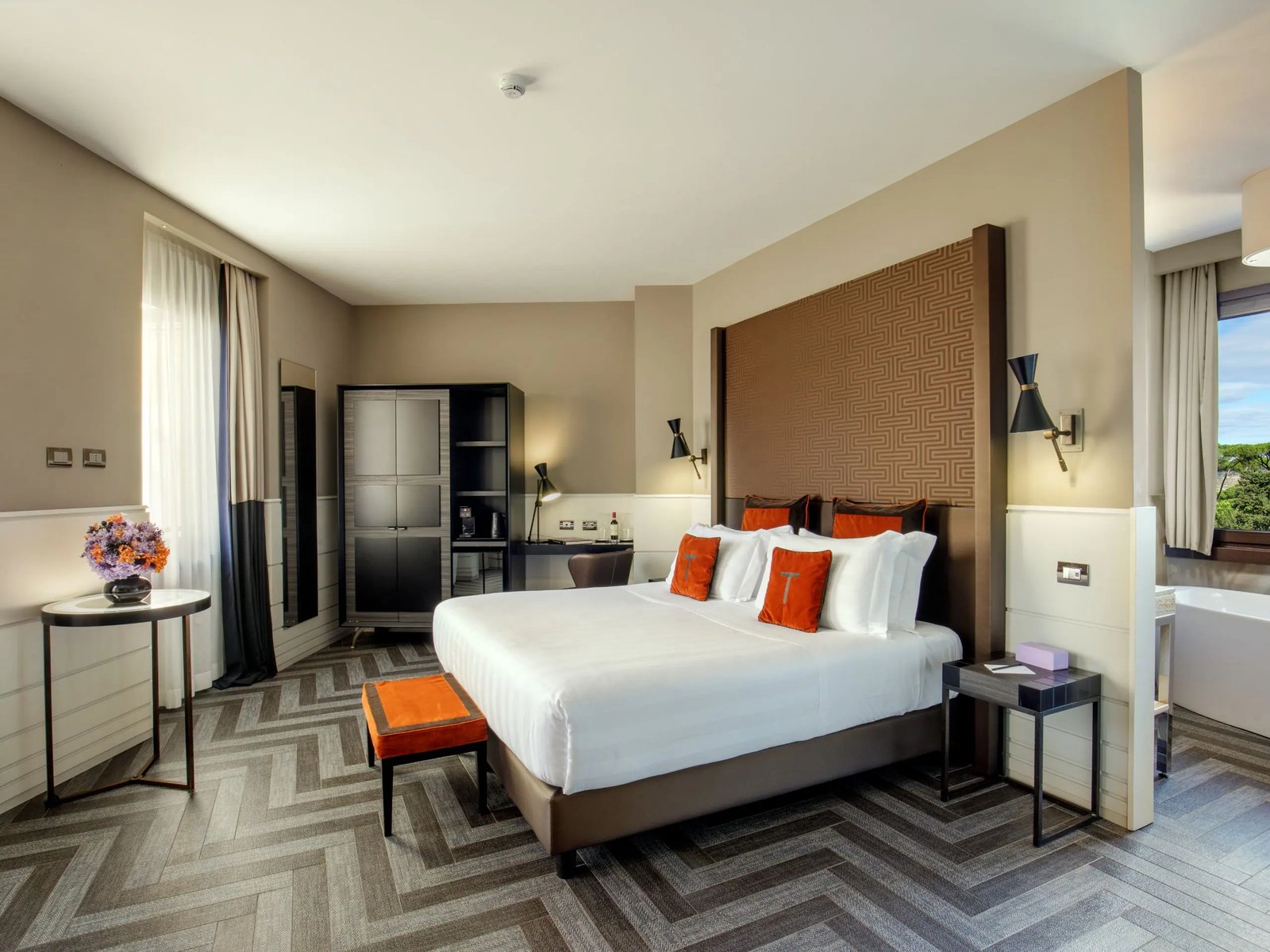 The Tribune - JDV by Hyatt