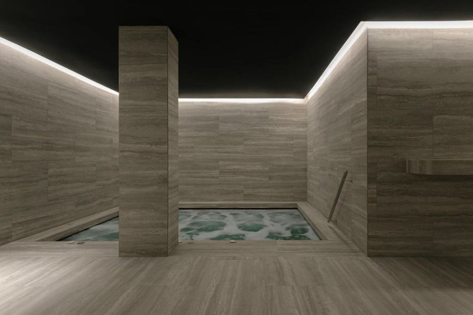 BoHo Hotel Budapest - Small Luxury Hotels, the pool