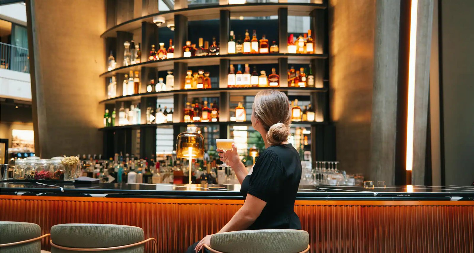 Radisson Collection Hotel, atrium bar & lounge