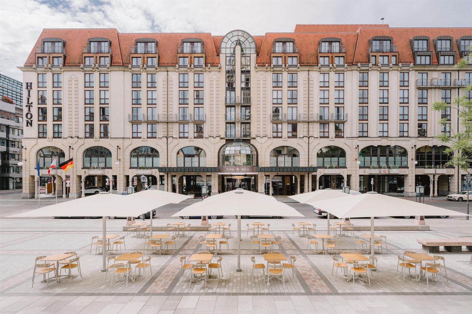 Hilton Berlin — vibe