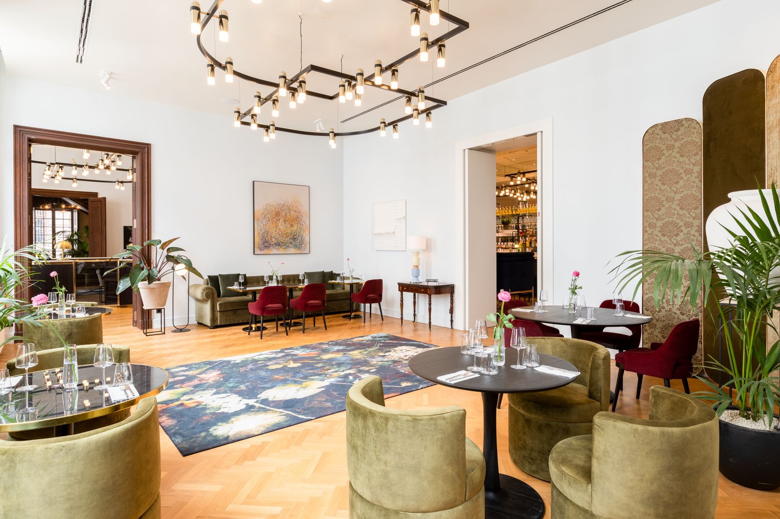 Sapphire House Antwerp, Autograph Collection, sapphire bistro