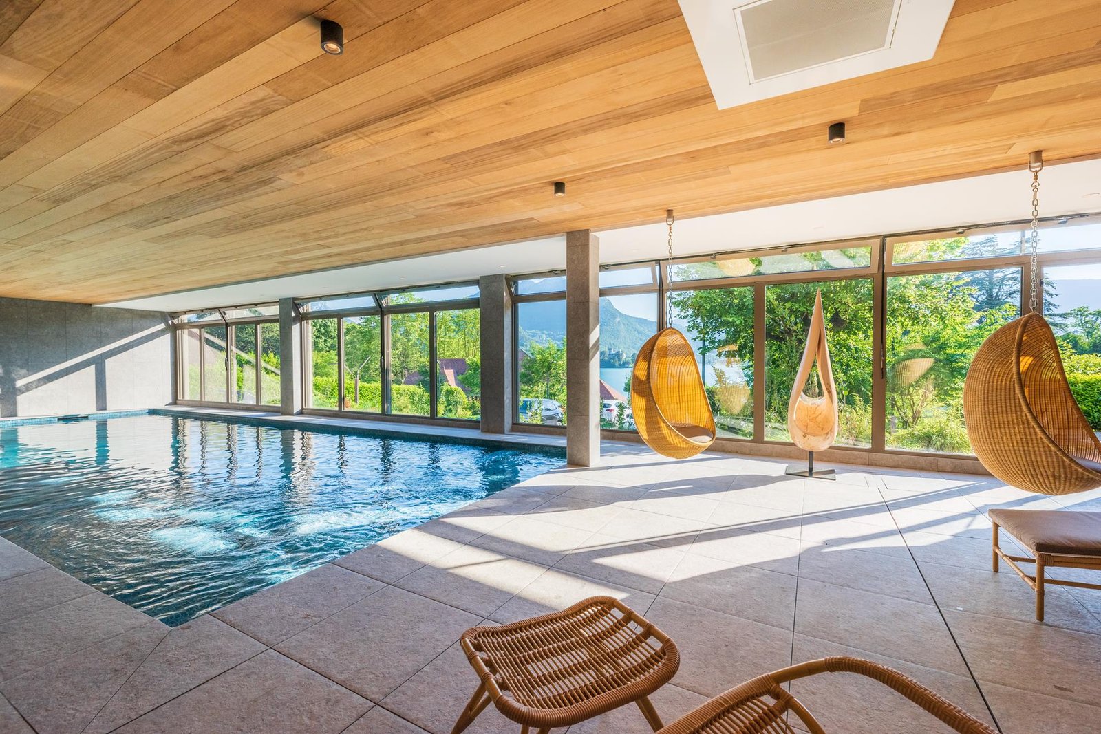 Hôtel Beau Site Talloires, the pool