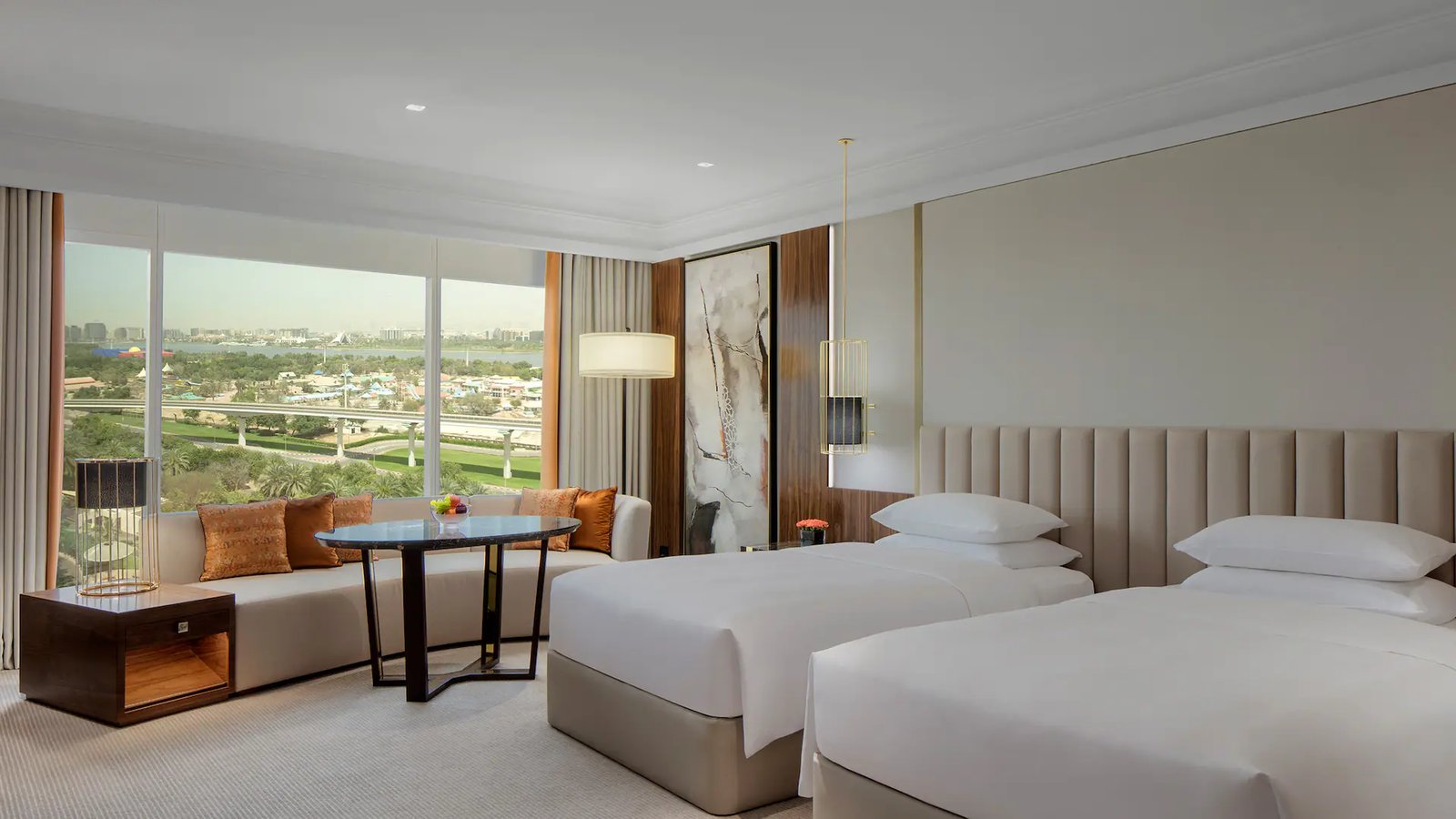 Grand Hyatt Dubai — vibe