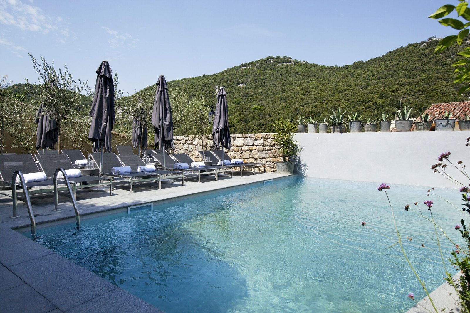 Auberge de Banne, the pool