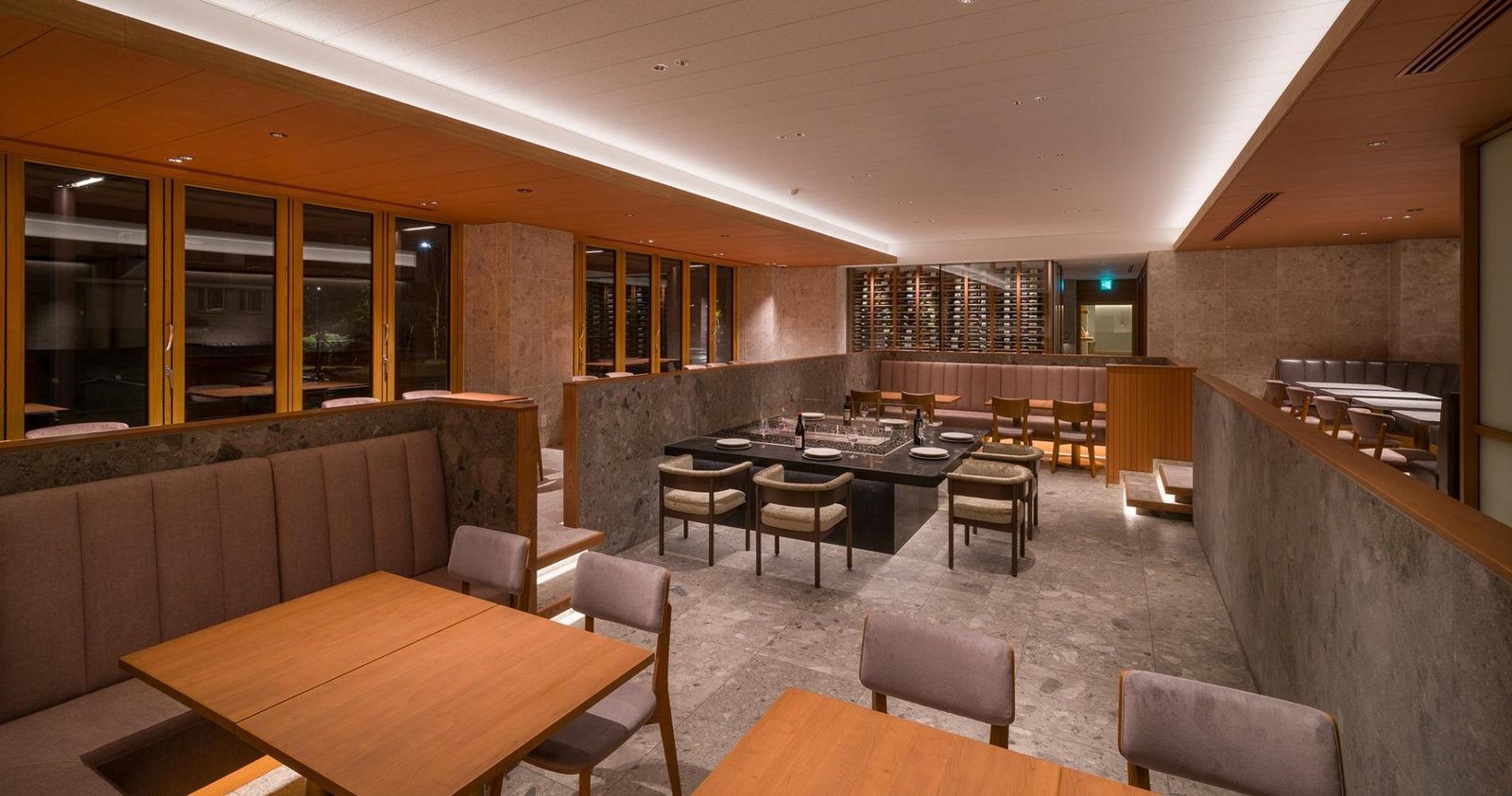 HOTEL LA VIGNE HAKUBA by Onko Chishin
