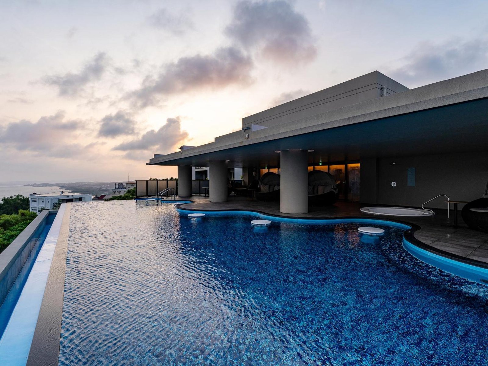 Glamday Style Hotel & Resort Okinawa Yomitan, the pool