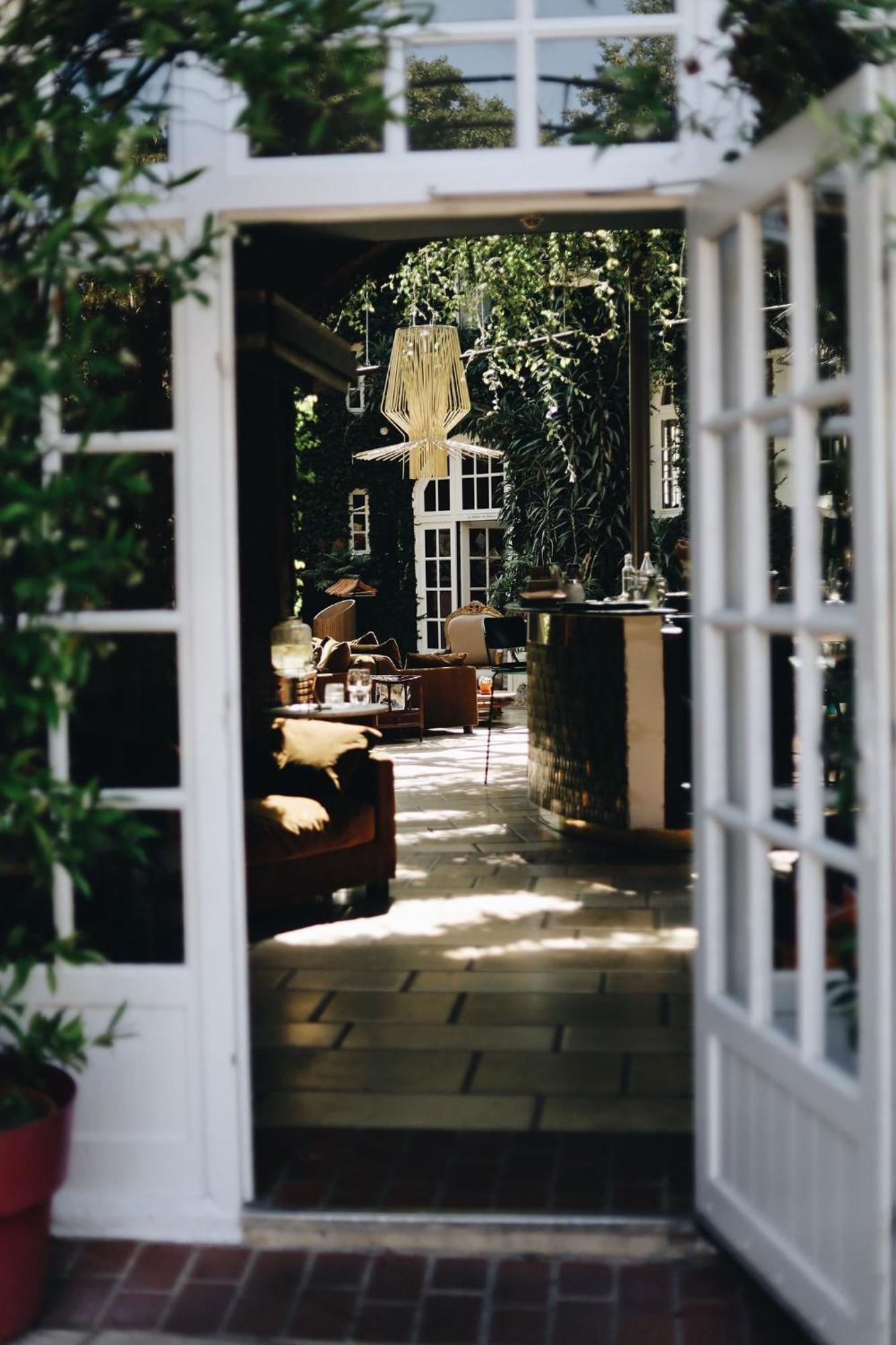 Le Donjon - Domaine Saint Clair, at the table