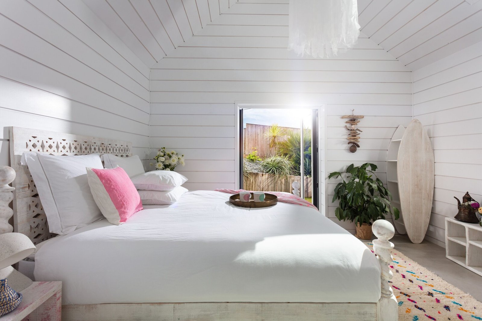 Three Mile Beach, rooms