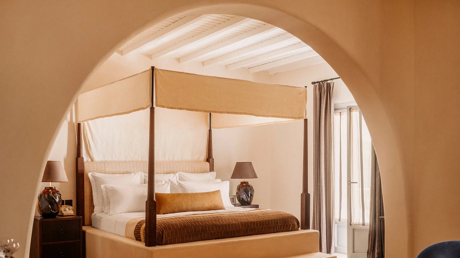Soho Roc House, rooms