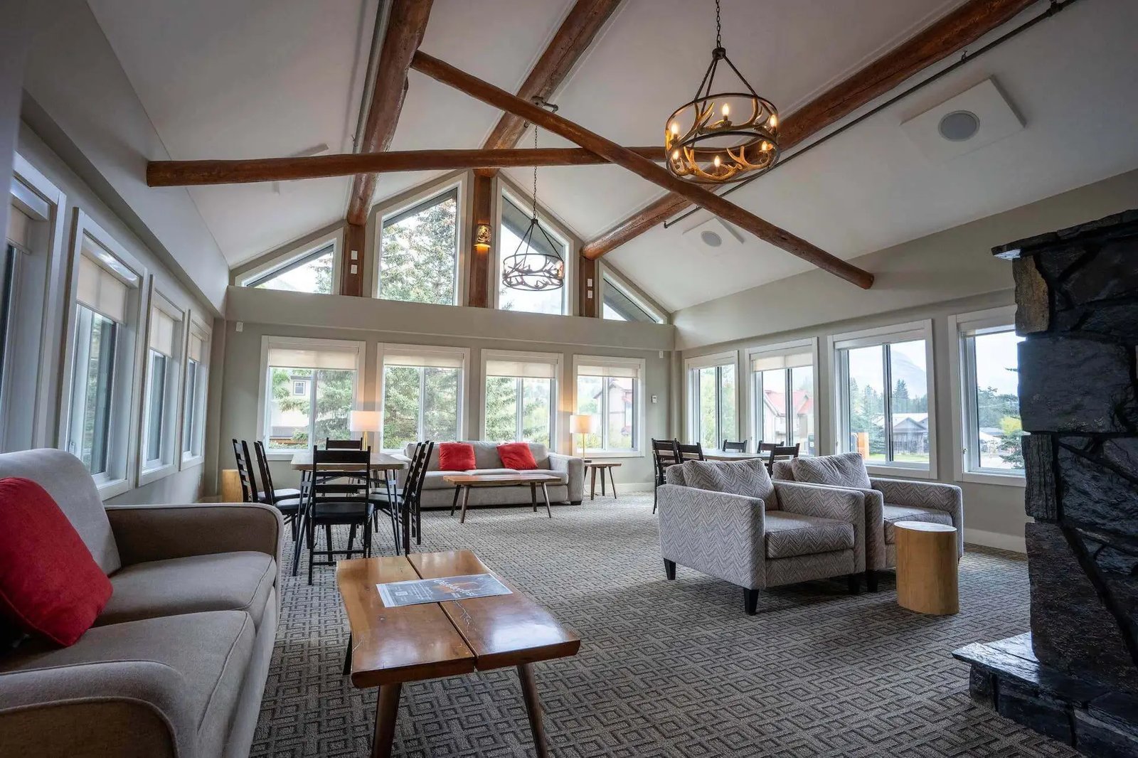 Basecamp Lodge Canmore