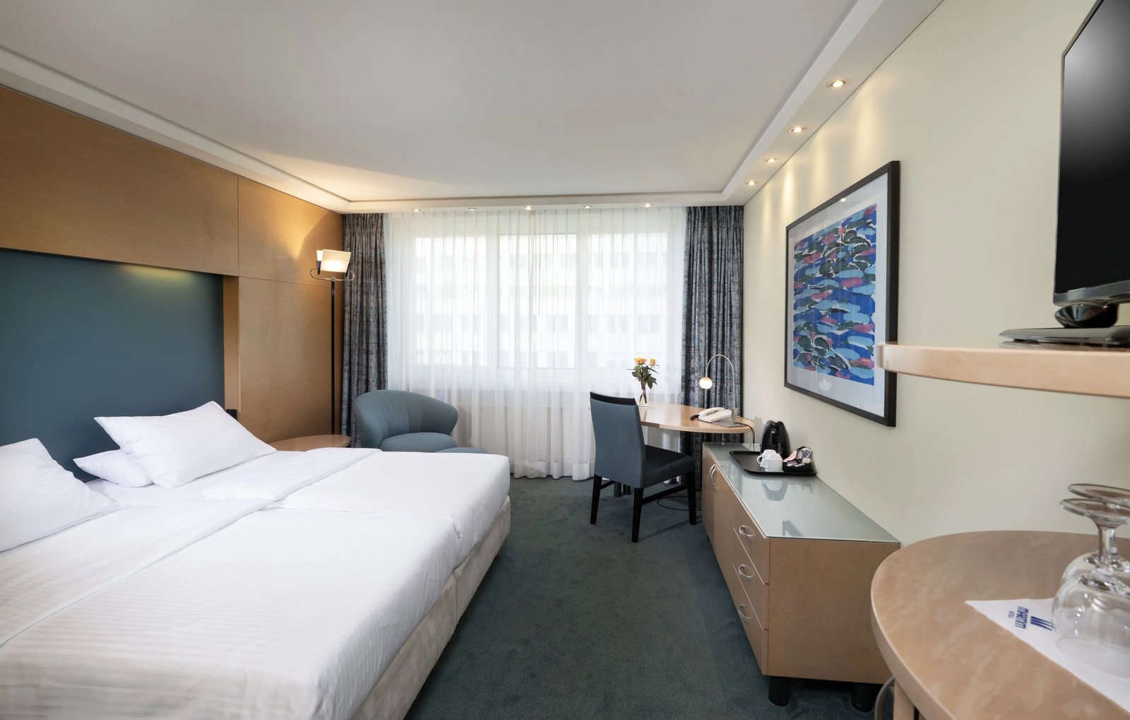 Maritim proArte Hotel — rooms
