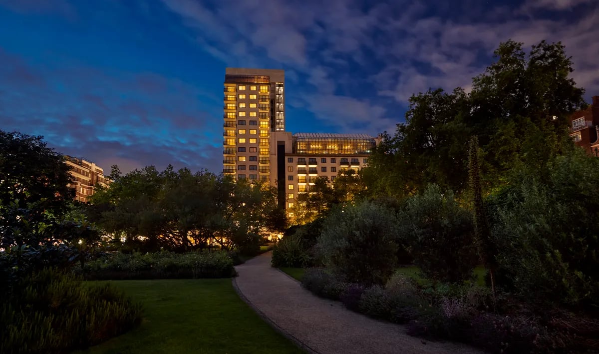Jumeirah Carlton Tower — backstory