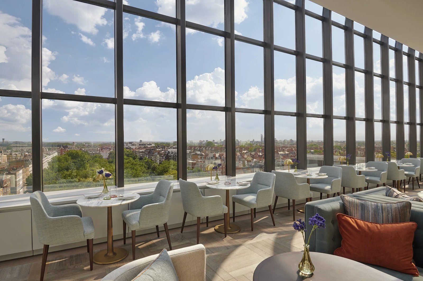 Jumeirah Carlton Tower, at the table